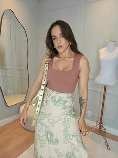 Saia Envelope com Forro no Bumbum na internet