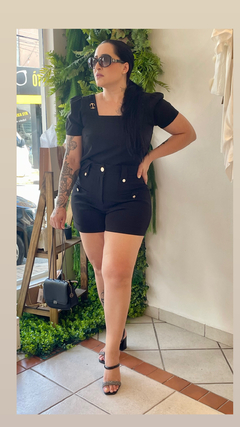 Cropped Alana
