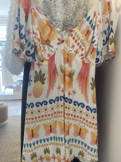 Vestido Abacaxi na internet