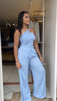 Conjunto Renata na internet