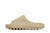 Yeezy Slide Pure (2022) Bege na internet