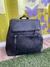 Mochila mini cuadrada cuero