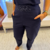 Conjunto Azul Marinho com Detalhes Quadriculados na internet