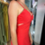 Vestido Midi Vermelho com Recortes na internet