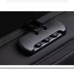 Mochila Transversal Masculina Anti-roubo Com Carregador USB na internet
