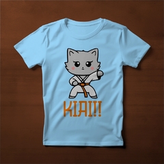 Camiseta Karate Gatito Azul claro