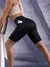 Bermuda Fitness Monocromáticos Com Bolsos Laterais.