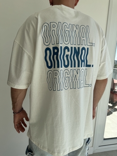 REMERA OVER "ORIGINAL" BLANCA - GENOSIS