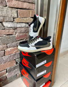 NIKE TRAVIS SCOTT OLIVA - tienda online