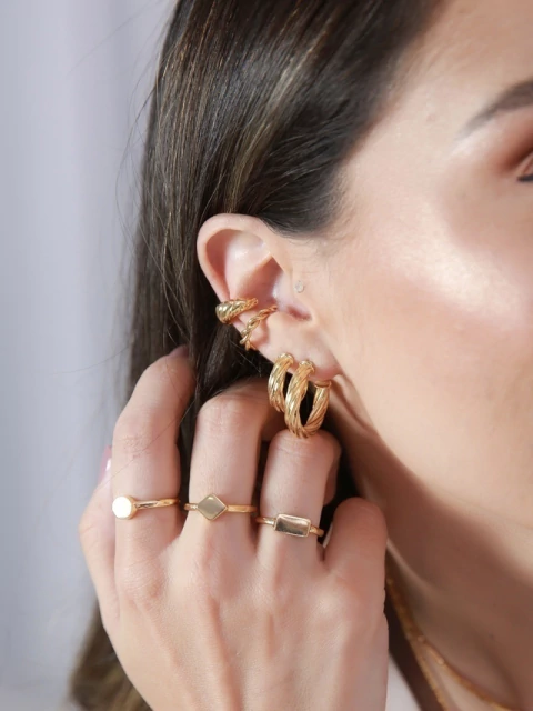 Argola Trançada banhada a ouro