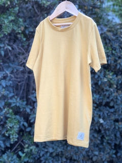 REMERA BÁSICA - comprar online