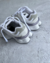 ZAPATILLAS NB 9060 GRIS en internet
