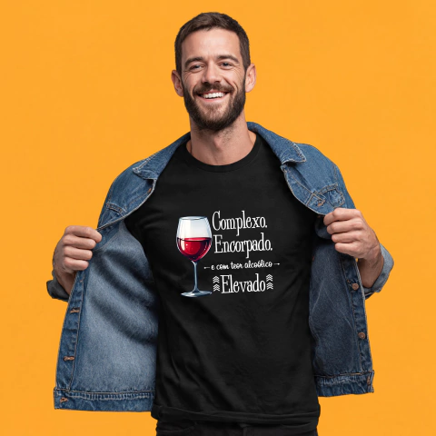 Camiseta Complexo Encorpado E Com Teor Alcoólico Elevado - Unissex - comprar online