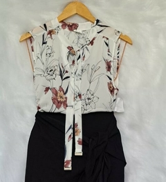 Regata Estampada Floral Gola Laço