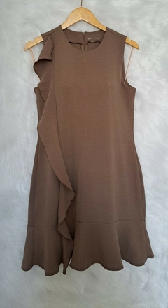 Vestido Curto Liso Com Babado