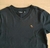 Remera Abercrombie escote en V - comprar online