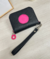 Billetera Olivia Negra con fucsia (logo redondo)