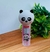 Apresentamos a Cola Bastão Panda Fofo!
Transforme sua rotina de colagem com a encantadora Cola Bastão Panda Fofo ! Esta ferramenta de papelaria combina praticidade e um toque de charme irresistível, trazendo alegria ao seu espaço de trabalho, estudo ou ar