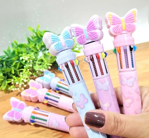 Conheça a Caneta Borboleta: Um verdadeiro charme.

Essa caneta fofa com ponteira de borboleta faz parte da nossa coleção jardim. Um must-have para qualquer estojo!