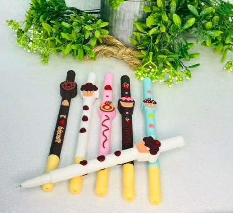 CANETA DOCINHO COM CHEIRINHO - UNIDADE

Dê um toque especial à sua escrita com a Caneta Docinho com Cheirinho!

