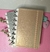 Caderno 8 Discos Inteligente P - 80 Folhas

Descubra a revolução na organização com o nosso Caderno 8 Discos Inteligente! Este caderno é a solução perfeita para quem busca praticidade e estilo no dia a dia.