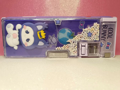 Estojo Retrô Multifuncional Kawaii - Unidade

Descubra o charme do nosso Estojo Retrô Multifuncional Kawaii nas cores amarelo, lilás e verde! Este estojo é mais do que um simples organizador; ele é uma explosão de fofura e estilo!

Características: - Desi