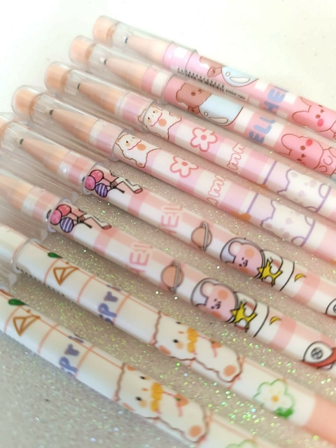 CANETA APAGÁVEL FOFA KAWAII - UNIDADE
Traga um toque de charme e diversão para suas anotações com a Caneta Apagável Fofa Kawaii! Perfeita para quem ama criar e corrigir, esta caneta é uma verdadeira aliada para estudantes e artistas.
