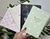 CADERNO BROCHURA SOHO - 32 FOLHAS

Praticidade e estilo para o seu dia a dia! A Caderneta Grampeada Soho é perfeita para organizar suas anotações com elegância. Compacta e funcional, ela conta com capa flexível com detalhe metalizado, adicionando um toque