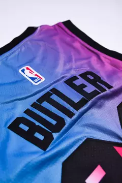 Camiseta Miami Heat- City Edition 2021- Jimmy Butler - Drip Nation