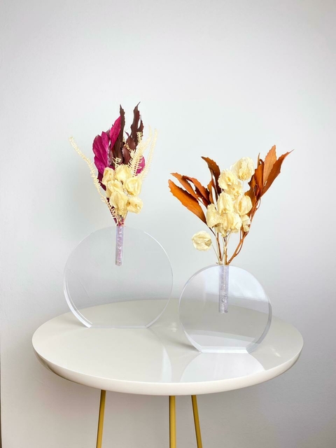 Vaso solitário redondo em acrílico G