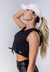 CROPPED SQUEEN BLACK - regata com capuz, tecido respirável e ajuste na cintura - comprar online
