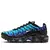 Air Max TN Plus "Chain Link Fence", com um design inspirado em cercas de corrente. Disponível agora na Estilo de Quebrada.
