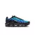 Air Max TN Plus "Chain Link Fence", com um design inspirado em cercas de corrente. Disponível agora na Estilo de Quebrada.