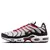 Air Max TN Plus "Pure Platinum & University Red", destacando seu design elegante em platina e vermelho, com tecnologia de amortecimento, disponível na Estilo de Quebrada.