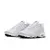 Air Max TN Plus "Pure Platinum", destacando seu design elegante e tonalidade platinum. Disponível agora na Estilo de Quebrada.
