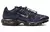 Air Max TN Plus Utility "Obsidian Metallic Silver", mostrando seu design elegante e cores impactantes. Disponível agora na Estilo de Quebrada.