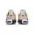Air Max TN Plus x One Block Down "Chutney", destacando seu design em tons quentes e modernos, disponível na Estilo de Quebrada.