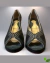 Sapato de Salto Preto e Dourado Luisa Perea - comprar online