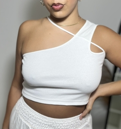 CROPPED CELESTE