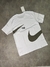 CAMISETA NIKE BIG SWOOSH -BRANCO na internet