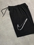 BERMUDA NIKE BIG SWOOSH VAZADO - DH MULTIMARCAS