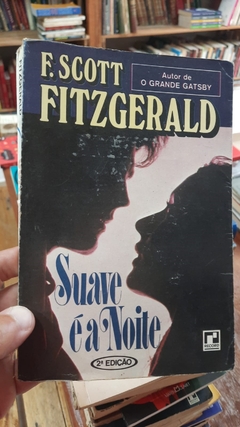Suave é a Noite - Autor: F. Scott Fitzgerald (1980) [usado]