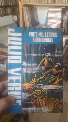 Vinte Mil Léguas Submarinas - Autor: Julio Verne (1971) [usado]