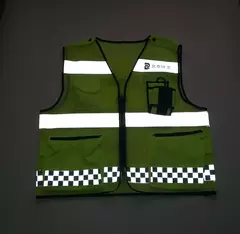 Imagem do Alta Visibilidade Segurança Coletes com bolsos com zíper e Alta Visibilidade na Segurança