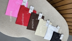 T-Shirt Slim Fit na internet