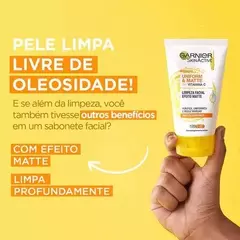 Gel de Limpeza Facial Garnier Uniform & Matte Vitamina C Antioleosidade 120g - Lu Cosméticos e perfumaria LTDA