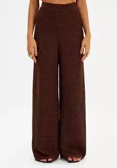 Conjunto Blusa e Calça Tricô na internet