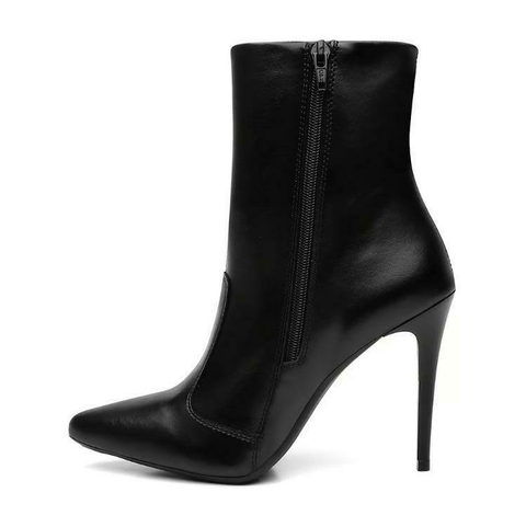 Bota Lola Cano curto