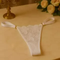 Calcinha Fio Dental Tule Bordado Flowers Mil Toques - Prazeres Ocultos Cosméticos Sensuais e Moda Íntima