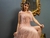 Vestido com Decote todo trabahado e com fenda lateral